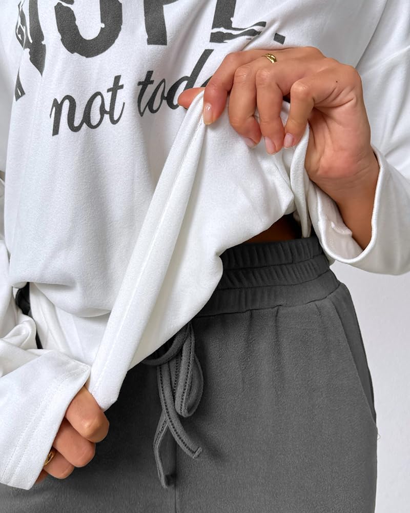 Women's Off-the-Shoulder Long Sleeve Tracksuit Set with Pants for Fall 2025